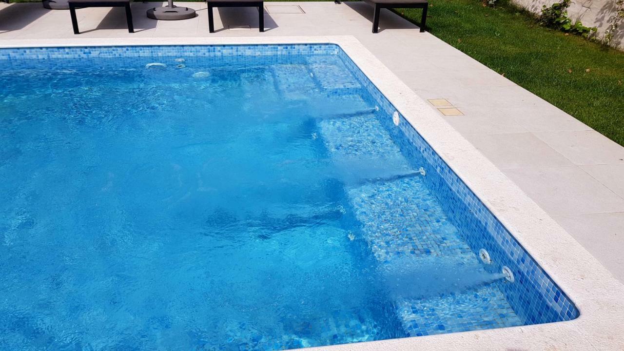 Villa Elysium - Beautiful Family House With Heated Pool Kastela Exterior photo